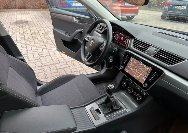 Skoda Superb cena 69999 przebieg: 248533, rok produkcji 2019 z Dobczyce małe 436